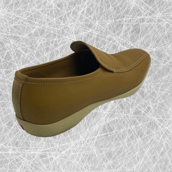 Authentic Vintage Prada light Brown Leather Loafers - Mens Size 8.5 - Picture 8 of 9